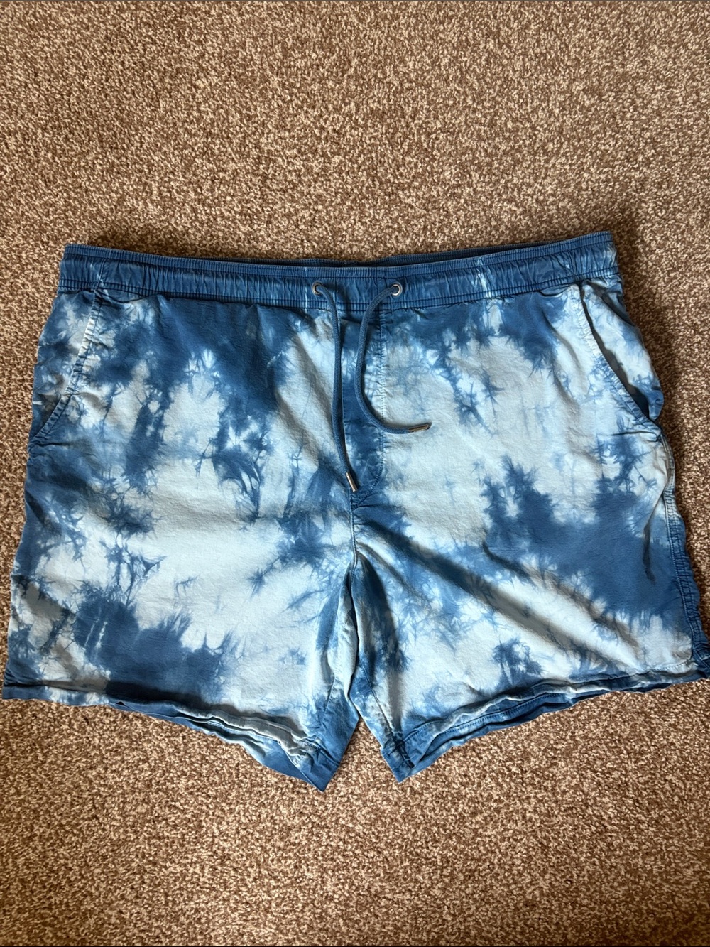 tie dye american eagle shorts